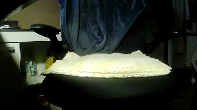 Snapshot of suedel65 chatting on 02/27/26, 04:12 suedel65 online show from 02/27/26, 04:12