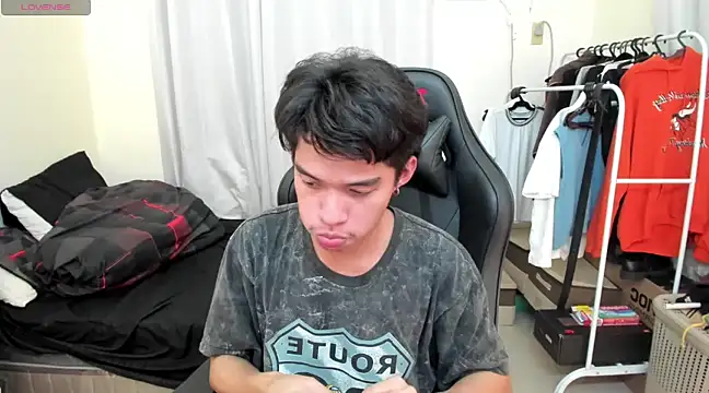 Lightjt04 online show from 02/19/25, 10:20