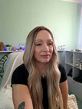 Jan ina online show from 01/11/25, 08:54