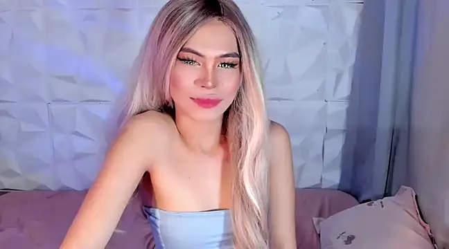 Snapshot of Mathildajam chatting on 02/20/25, 04:50 Mathildajam online show from 02/20/25, 04:50