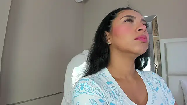 Snapshot of _BunnyNaugthy chatting on 11/16/25, 12:55 BunnyNaugthy online show from 11/16/25, 12:55