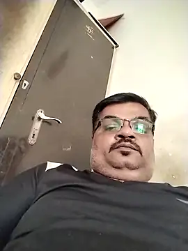 Desi Londa 143 online show from 03/29/26, 07:41