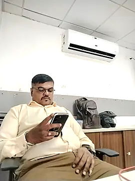 Desi Londa 143 online show from 04/09/26, 06:19