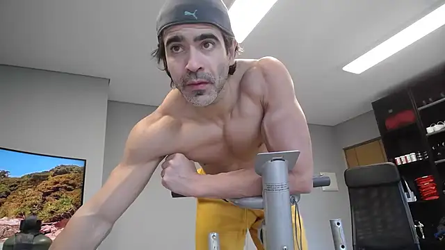 samricci21 online show from 12/19/25, 10:22