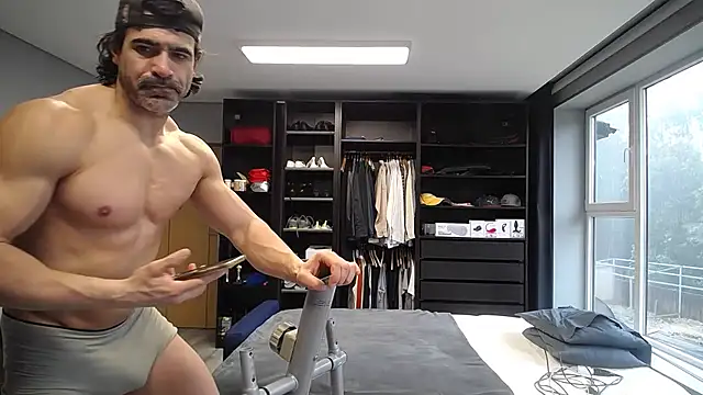 Snapshot of samricci21 chatting on 02/09/26, 01:15 samricci21 online show from 02/09/26, 01:15