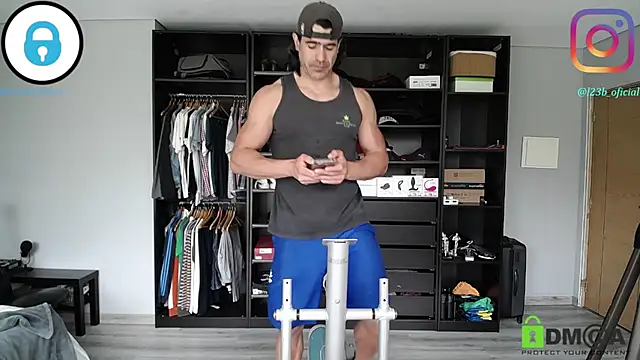 samricci21 online show from 04/07/26, 08:26