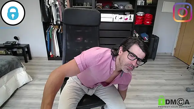 samricci21 online show from 04/13/26, 12:10