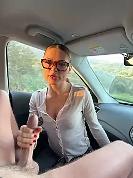 Nicoleevien online show from 03/12/26, 04:40