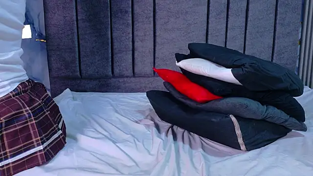 DANIK STAR online show from 11/14/25, 03:11