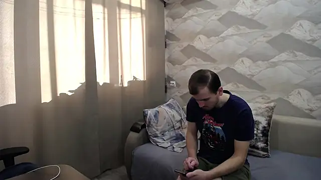 SerzhKorol1 online show from 12/15/25, 06:06