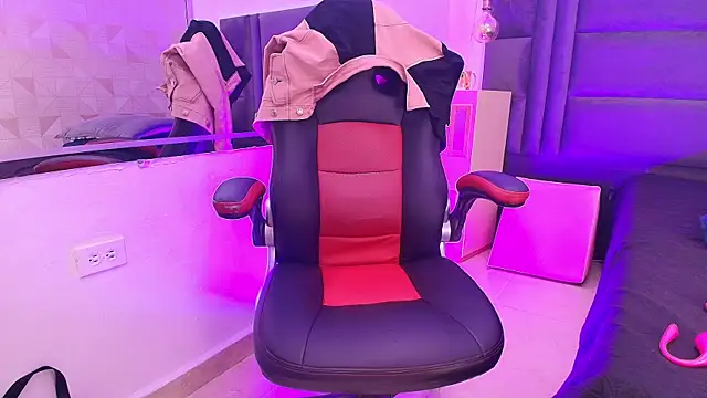 arletmss online show from 02/01/25, 11:54