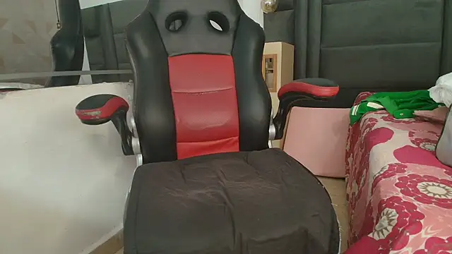 arletmss online show from 03/13/25, 12:02