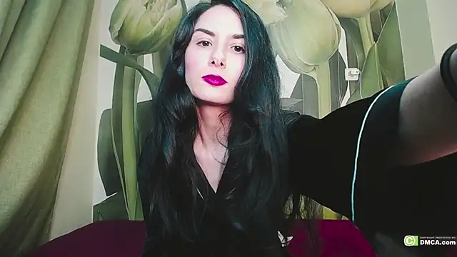 Snapshot of The_Blacksphinxxx chatting on 01/08/25, 04:11 The Blacksphinxxx online show from 01/08/25, 04:11