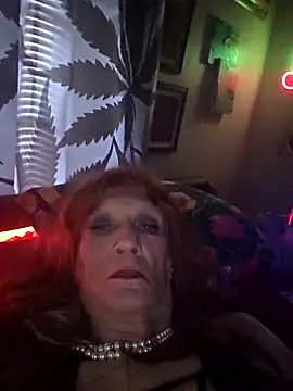 Vonniecd online show from 11/09/25, 04:05