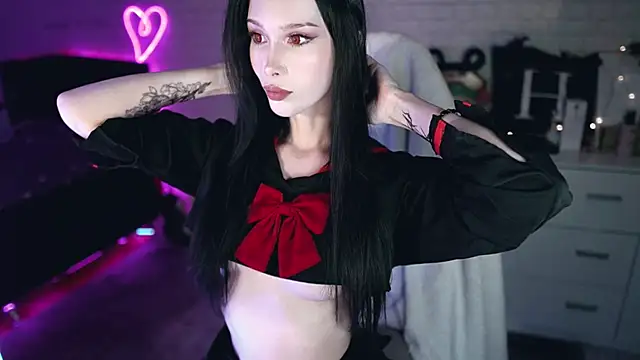 Snapshot of _Uindi_ chatting on 12/11/24, 05:26 Uindi online show from 12/11/24, 05:26