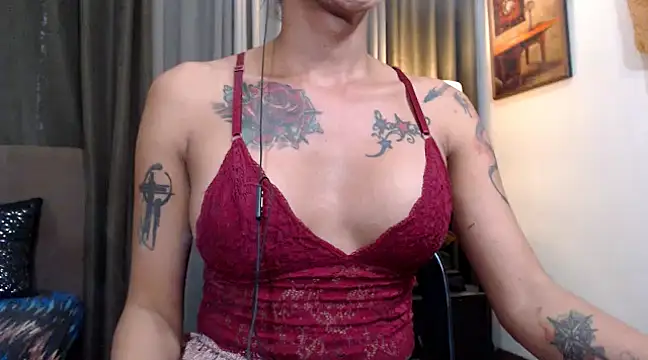 Snapshot of TSnaughtyBIGCOCK chatting on 03/09/25, 11:14 TSnaughtyBIGCOCK online show from 03/09/25, 11:14