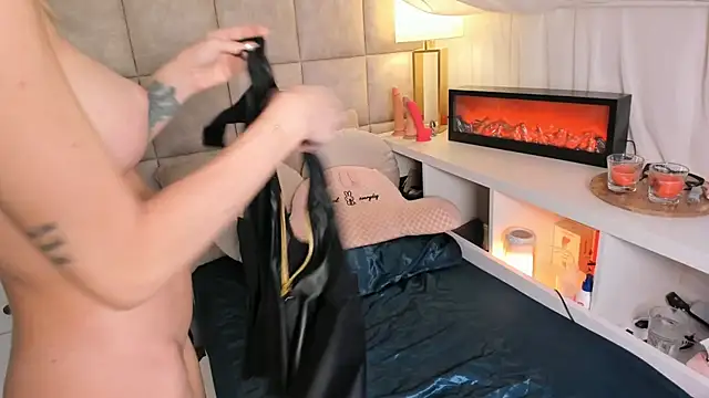 TatjanaTillers online show from 02/14/26, 09:06