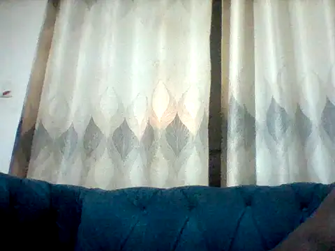 Snapshot of mclntz_bbc chatting on 06/06/26, 12:32 mclntz bbc online show from 06/06/26, 12:32