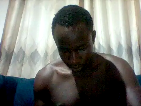 Snapshot of mclntz_bbc chatting on 06/07/26, 02:27 mclntz bbc online show from 06/07/26, 02:27