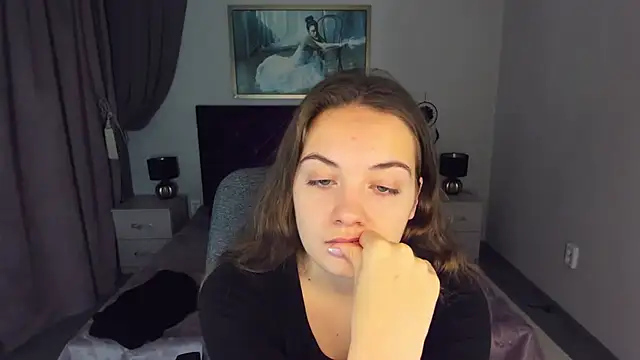 KristinaLoison online show from 12/20/24, 07:17