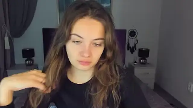 KristinaLoison online show from 12/23/24, 11:25