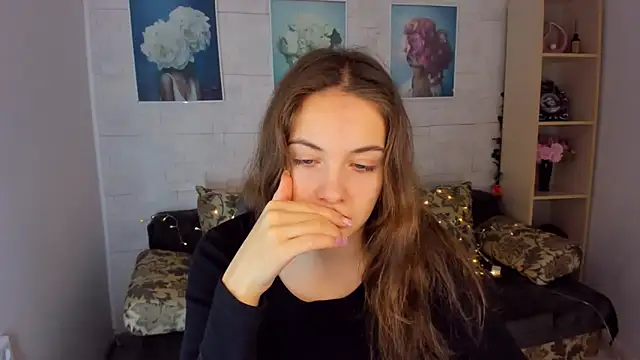 KristinaLoison online show from 01/15/25, 11:21