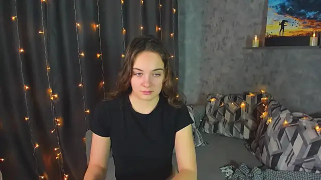 KristinaLoison online show from 02/01/25, 03:18