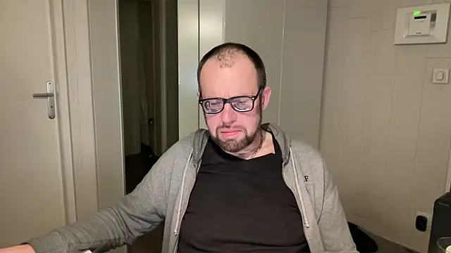 FABIOGLASSES online show from 01/08/26, 08:44