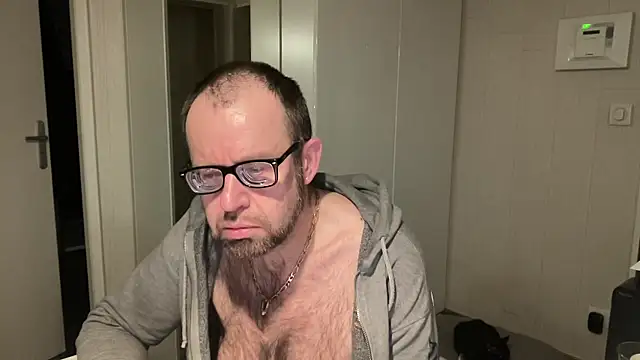 FABIOGLASSES online show from 02/08/26, 10:35