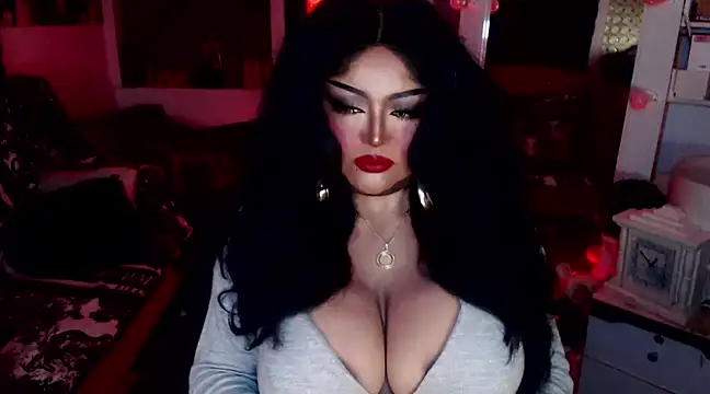 TiffanyWolf online show from 12/18/24, 08:57