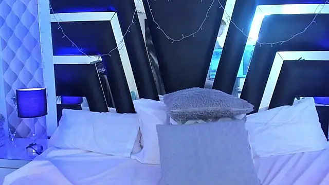 Snapshot of katya_kozlov chatting on 09/13/25, 05:07 katya kozlov online show from 09/13/25, 05:07