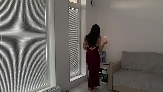 mo1ly online show from 06/27/26, 12:22
