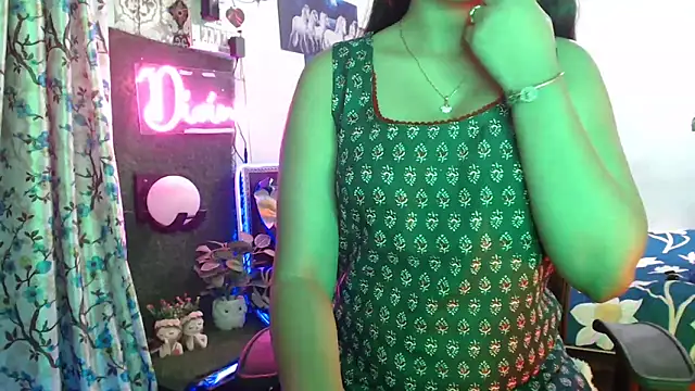 The Divine Love online show from 12/22/24, 08:14