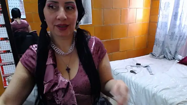 charlote temple online show from 06/26/26, 02:10