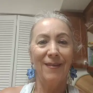 Snapshot of EvaRobinson chatting on 05/15/26, 05:42 EvaRobinson online show from 05/15/26, 05:42