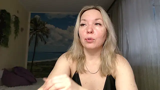 soaring love online show from 12/15/25, 05:34