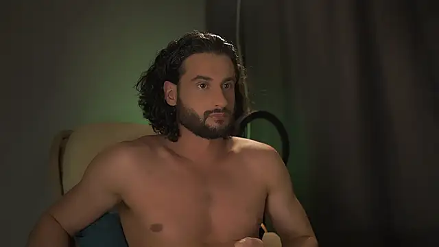 Keen   Luckystrike online show from 11/10/25, 08:19