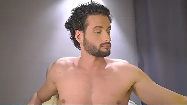 Keen   Luckystrike online show from 02/13/26, 03:30