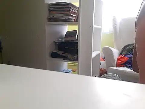 feathersify online show from 09/16/25, 06:14