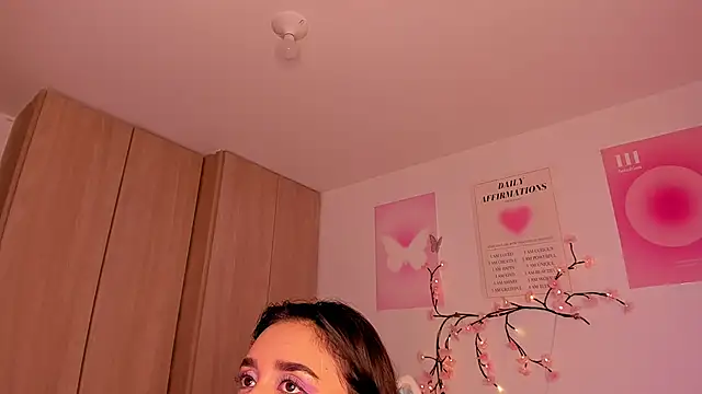 alexa 6908 online show from 11/24/25, 09:03