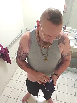 Littledick007007 online show from 09/23/25, 09:12