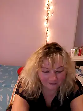 Lusi-777 online show from 02/25/25, 05:04