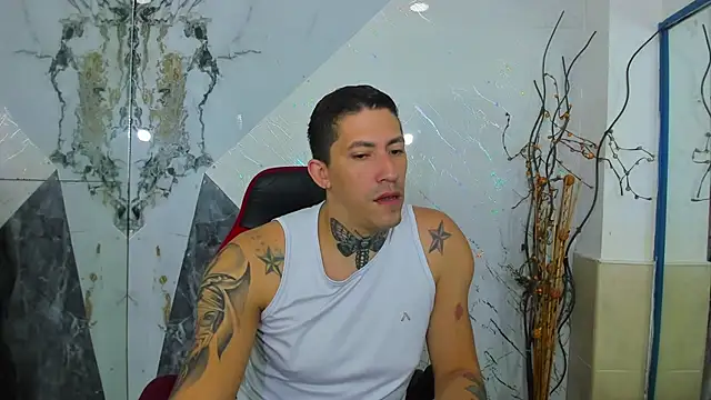 yeckodream online show from 12/15/25, 04:39