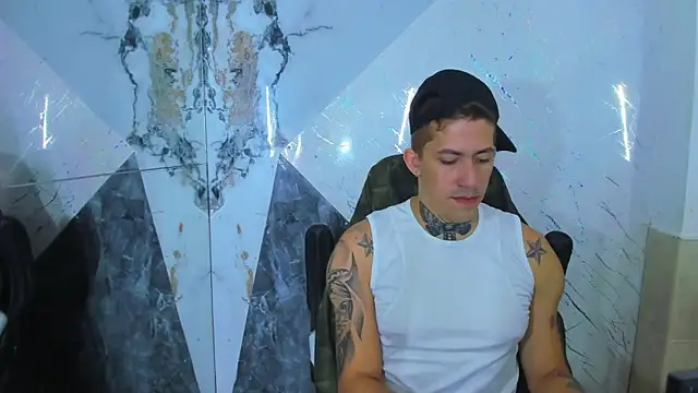 yeckodream online show from 12/20/25, 06:20