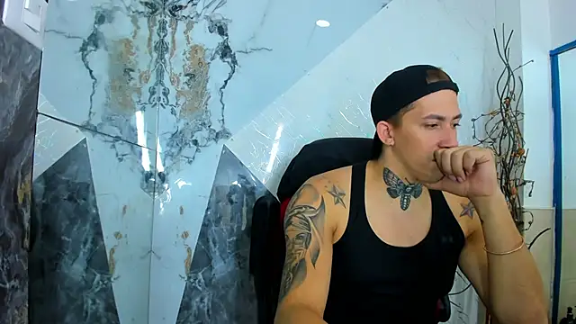 yeckodream online show from 12/22/25, 05:15