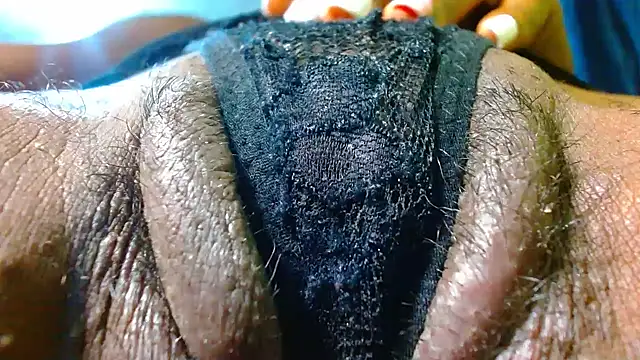 bethanywilson 23 online show from 11/19/25, 11:43