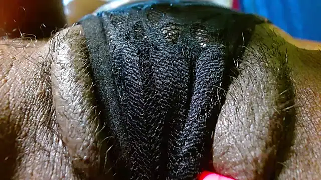 bethanywilson 23 online show from 12/14/25, 01:38