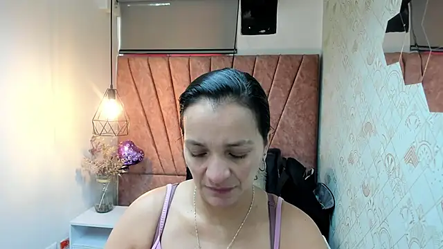 MarilynMiilf  online show from 11/04/25, 07:24