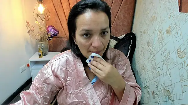 MarilynMiilf  online show from 11/14/25, 08:02