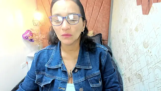 MarilynMiilf  online show from 11/15/25, 08:05